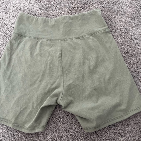 Abercrombie kids light green biker shorts size 13/14 - Picture 6 of 8